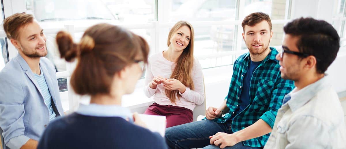 How to Stay Sober After Detox intensive outpatient group after detox