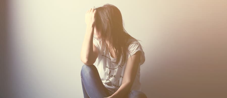What is Post-Acute Withdrawal Syndrome (PAWS)? sad woman
