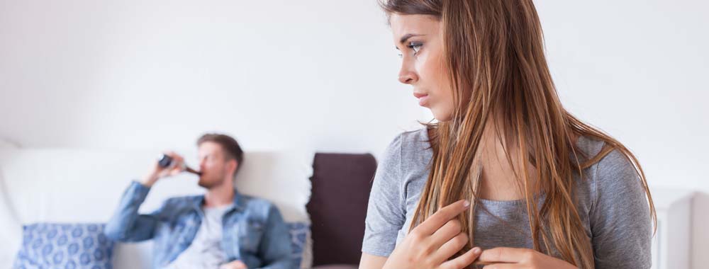How to Help an Alcoholic Spouse: A Family Guide How to Help an Alcoholic Spouse: A Family Guide